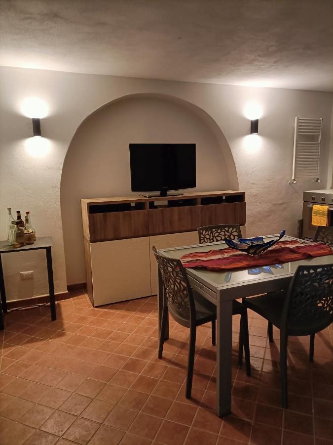 Locazione Turistica La Gesualda Leilighet Castelnuovo Magra Eksteriør bilde